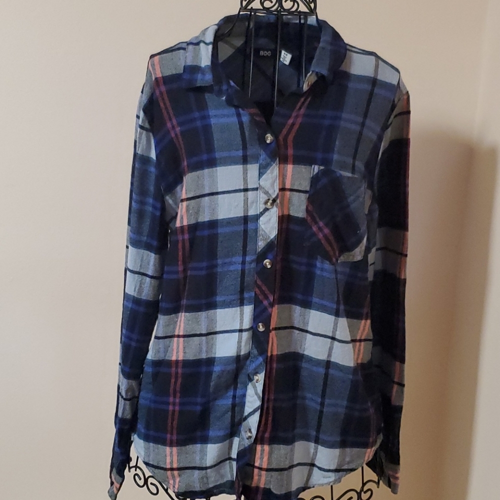 BDG plad cotton button down shirt size M